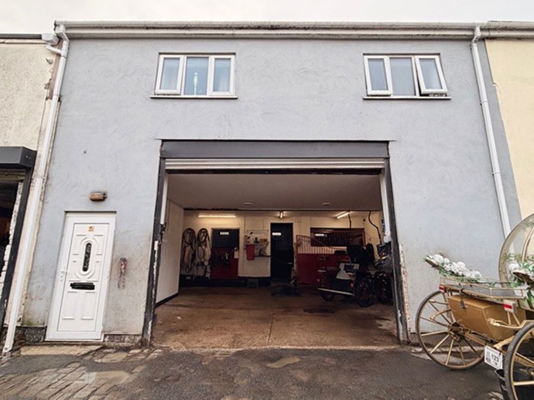 Property image 1 of 23