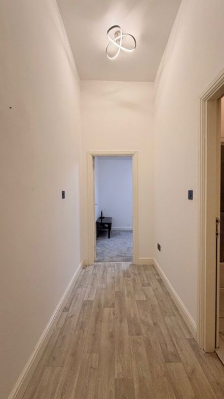 Property image 9 of 23