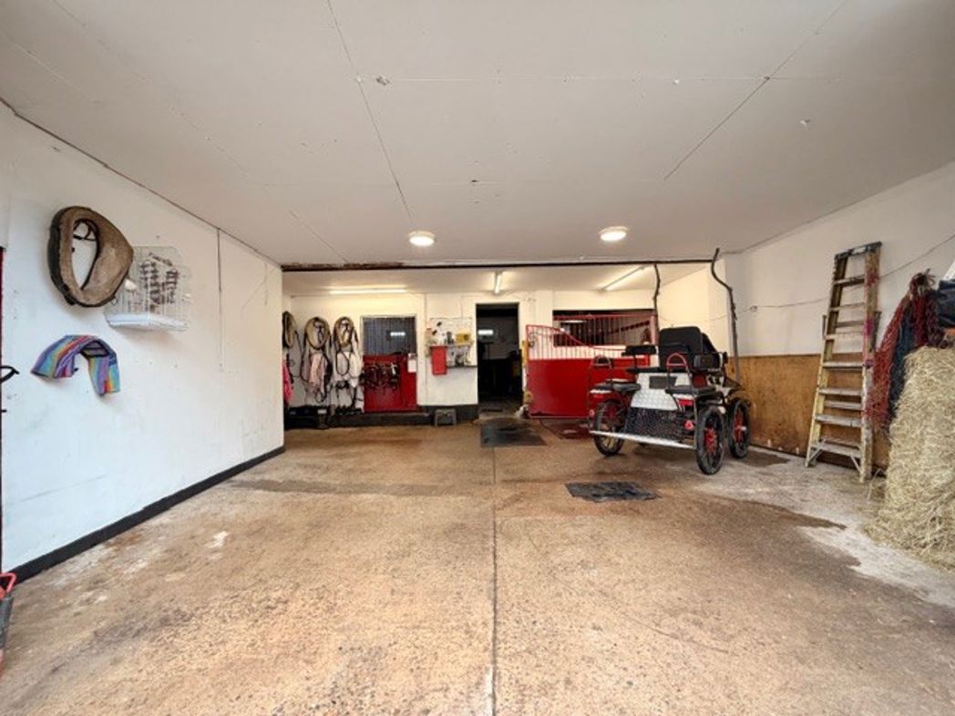 Property image 23 of 23