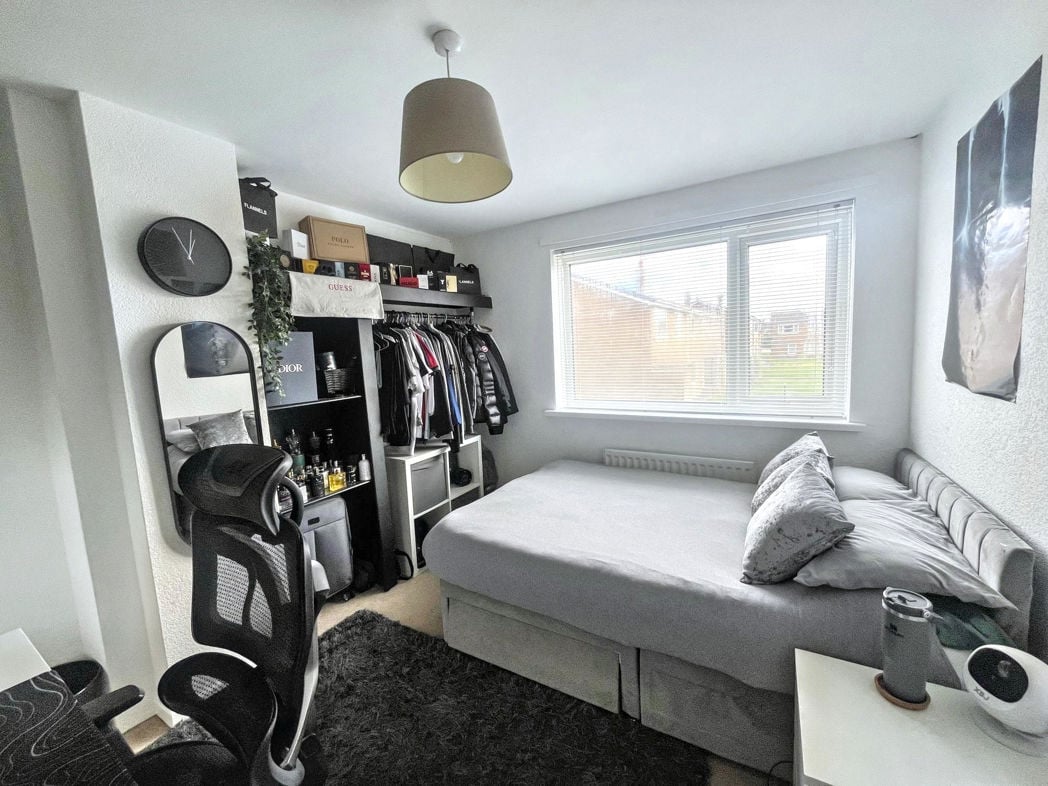 Property image 6 of 11