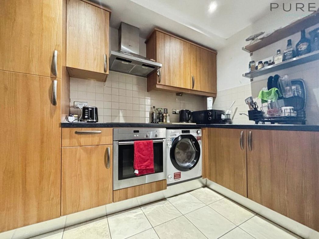 Property image 3 of 12
