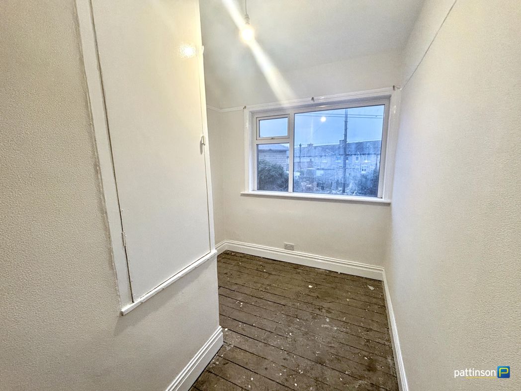 Property image 11 of 11