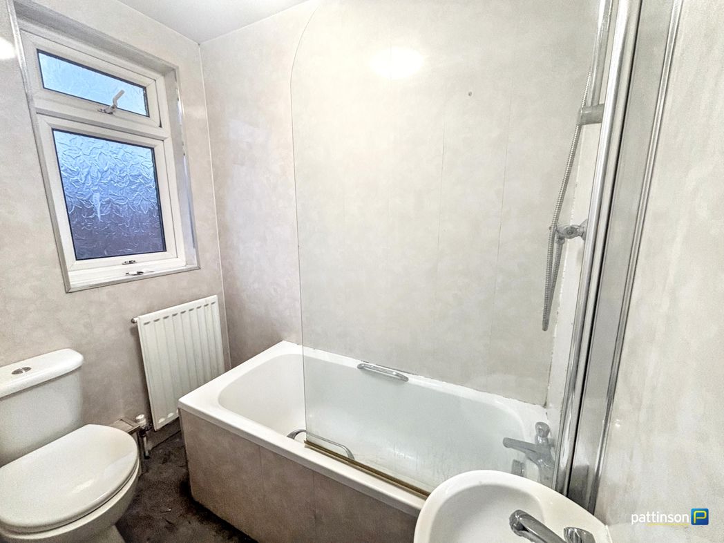 Property image 3 of 11