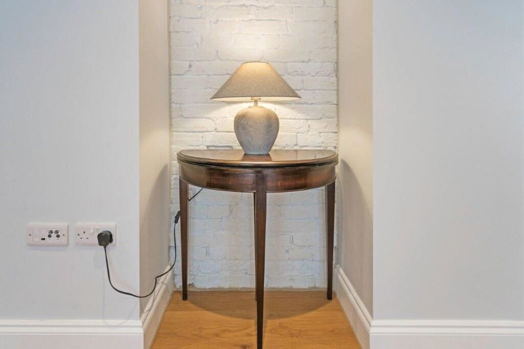 Property image 6 of 14
