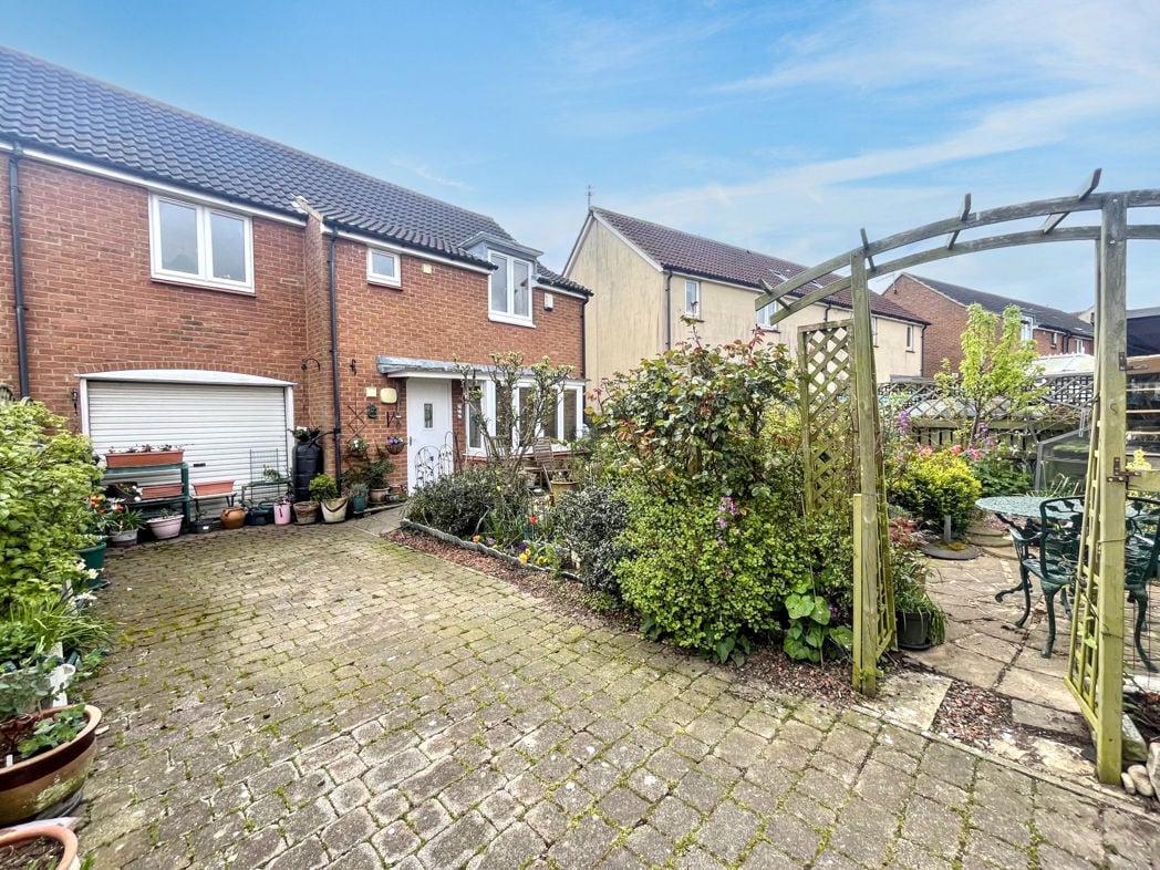 Property image 13 of 13