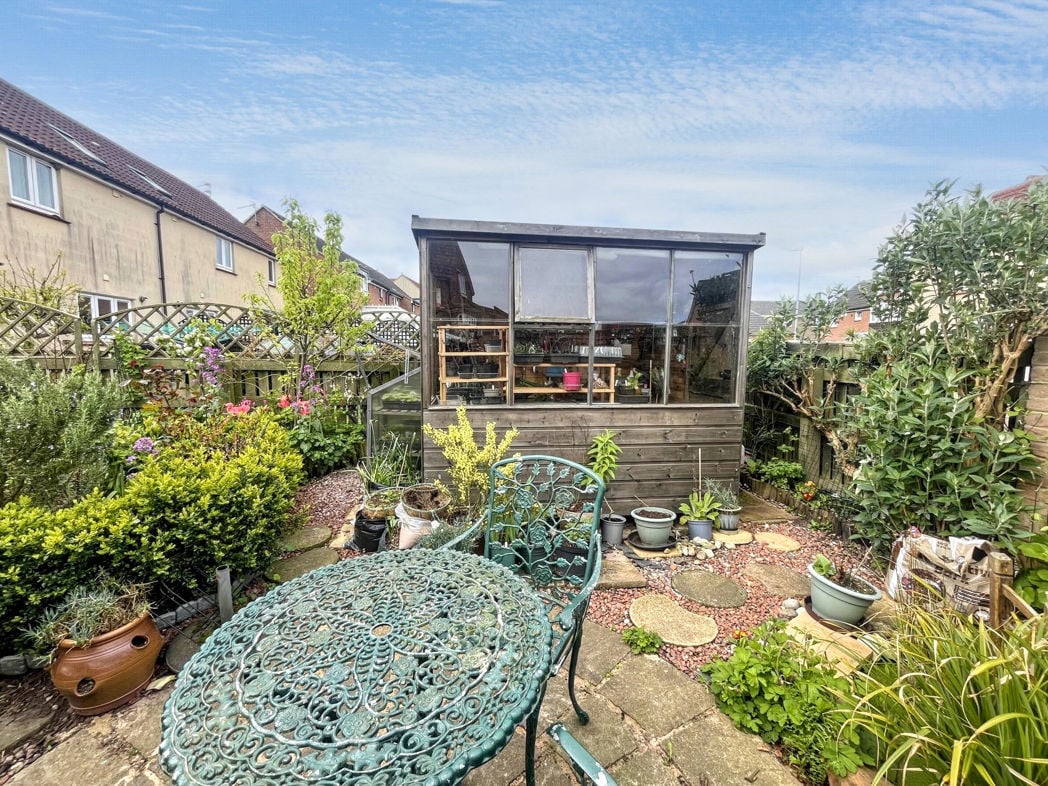 Property image 12 of 13