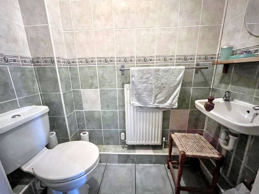 Property image 5 of 13