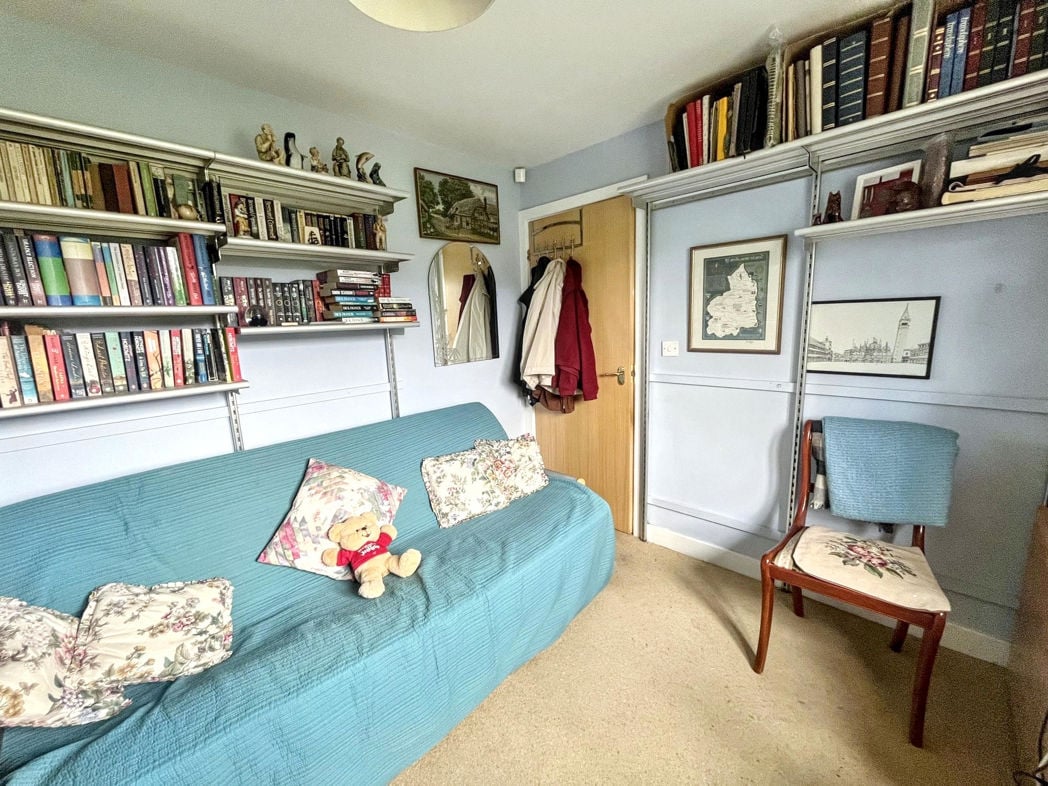 Property image 7 of 13