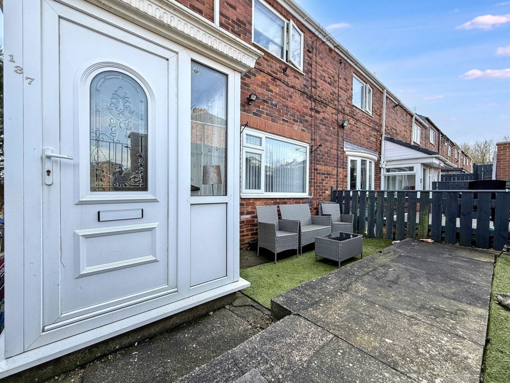 Property image 21 of 27
