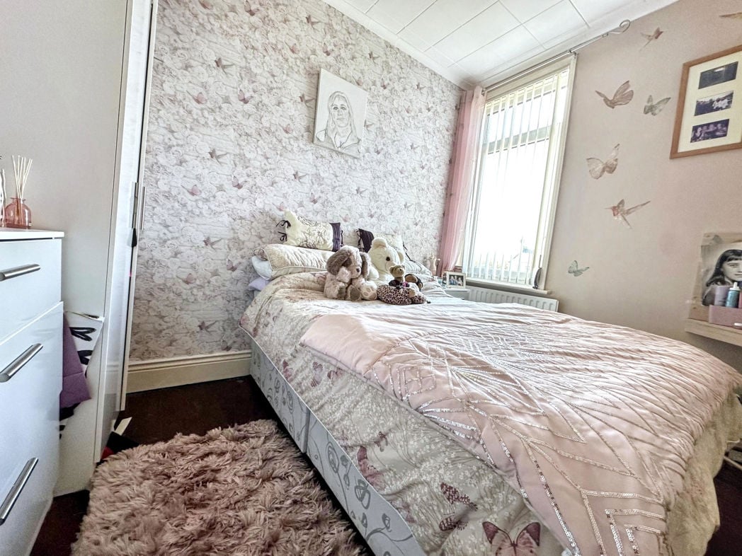 Property image 17 of 21