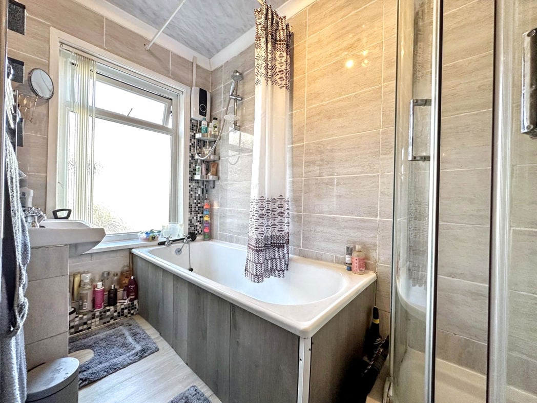 Property image 18 of 21