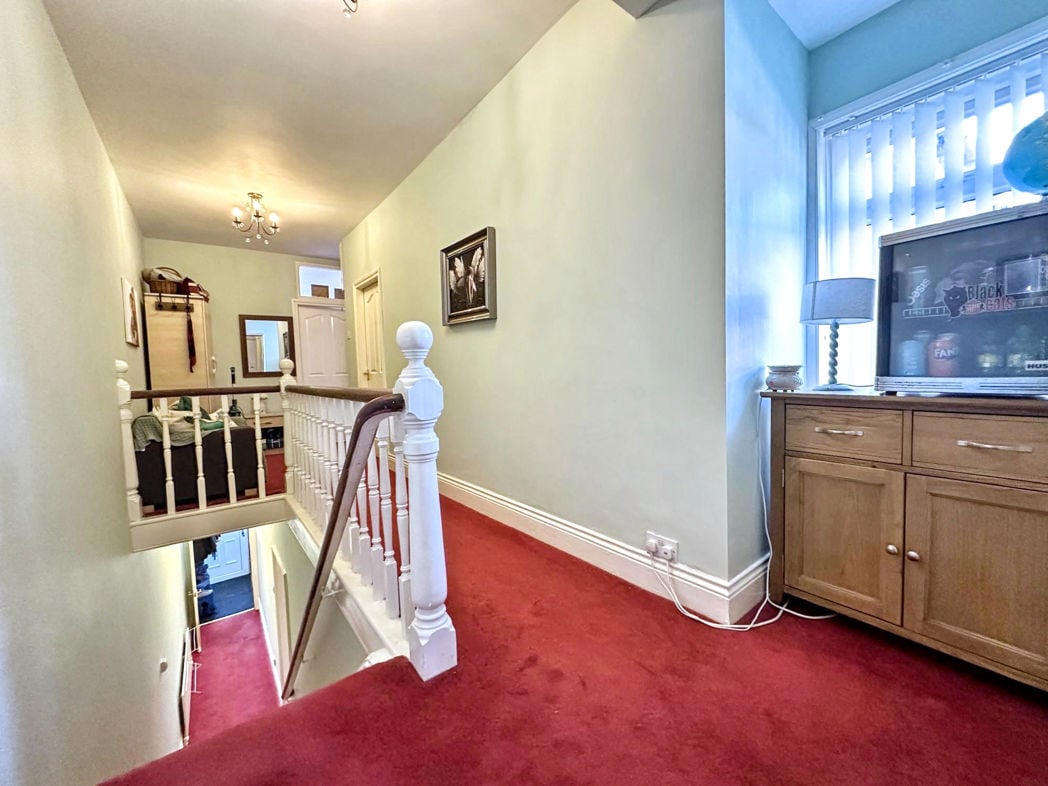 Property image 14 of 21