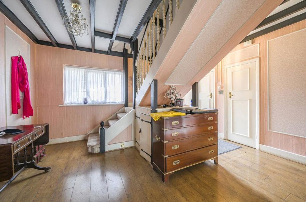 Property image 16 of 33