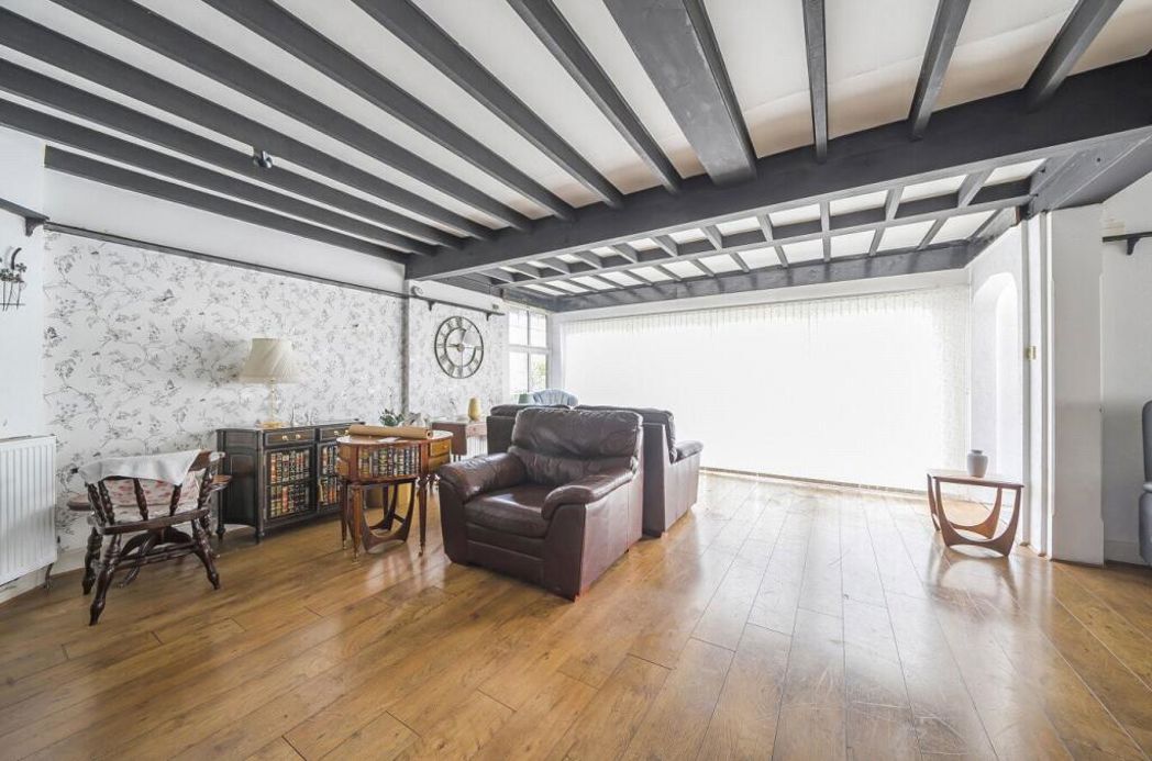 Property image 29 of 33