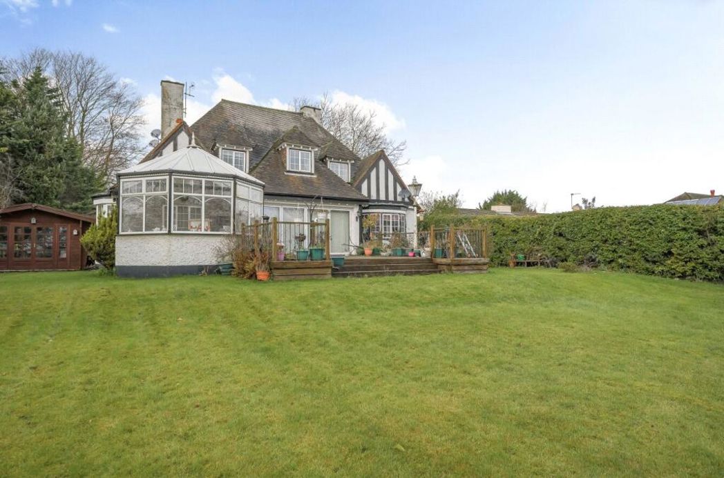 Property image 2 of 33