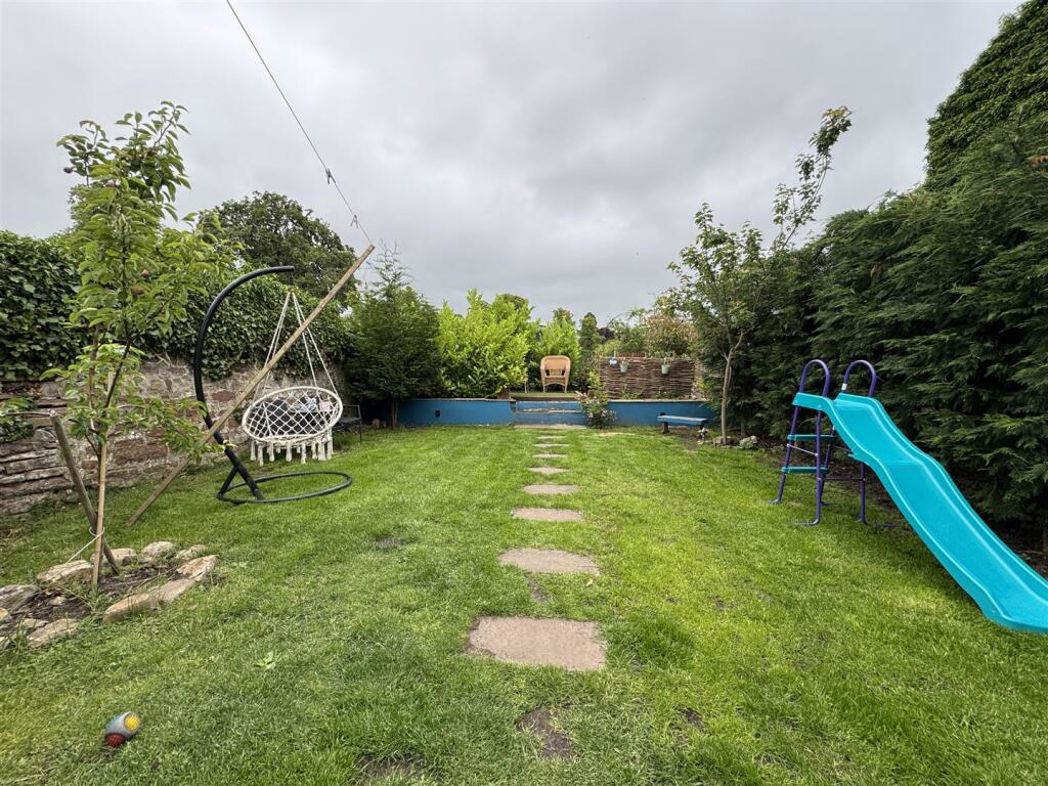 Property image 19 of 21