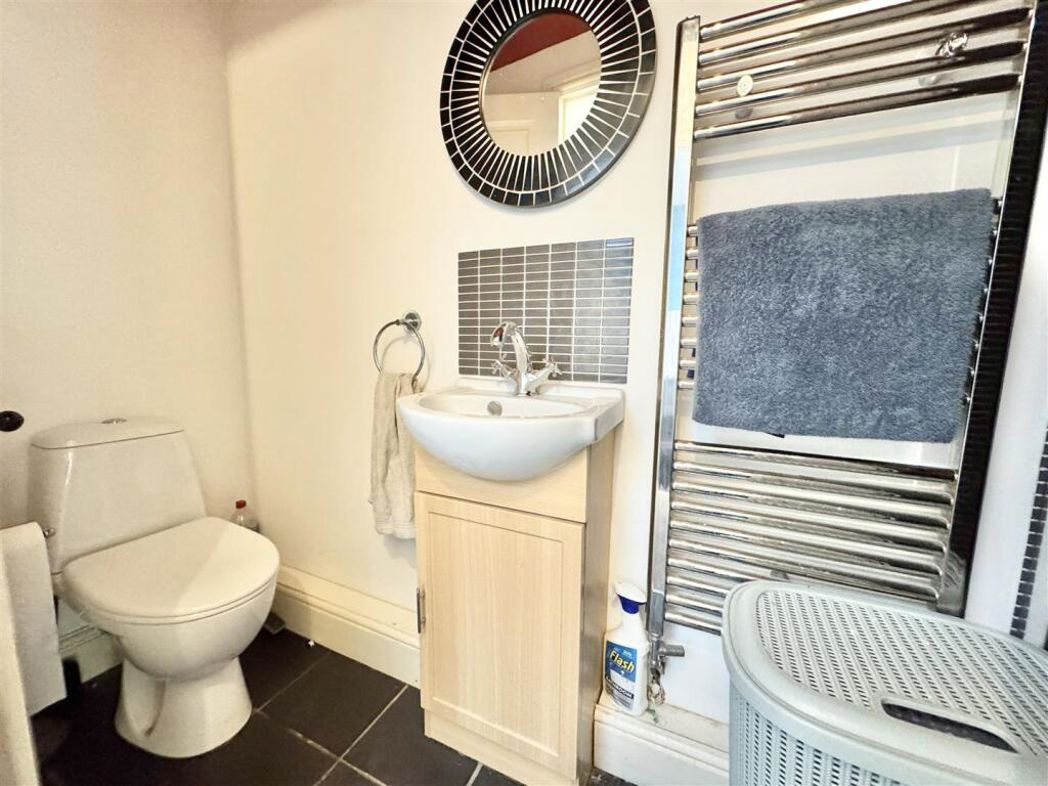 Property image 15 of 21