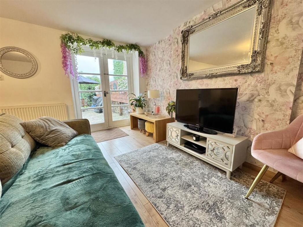 Property image 4 of 21