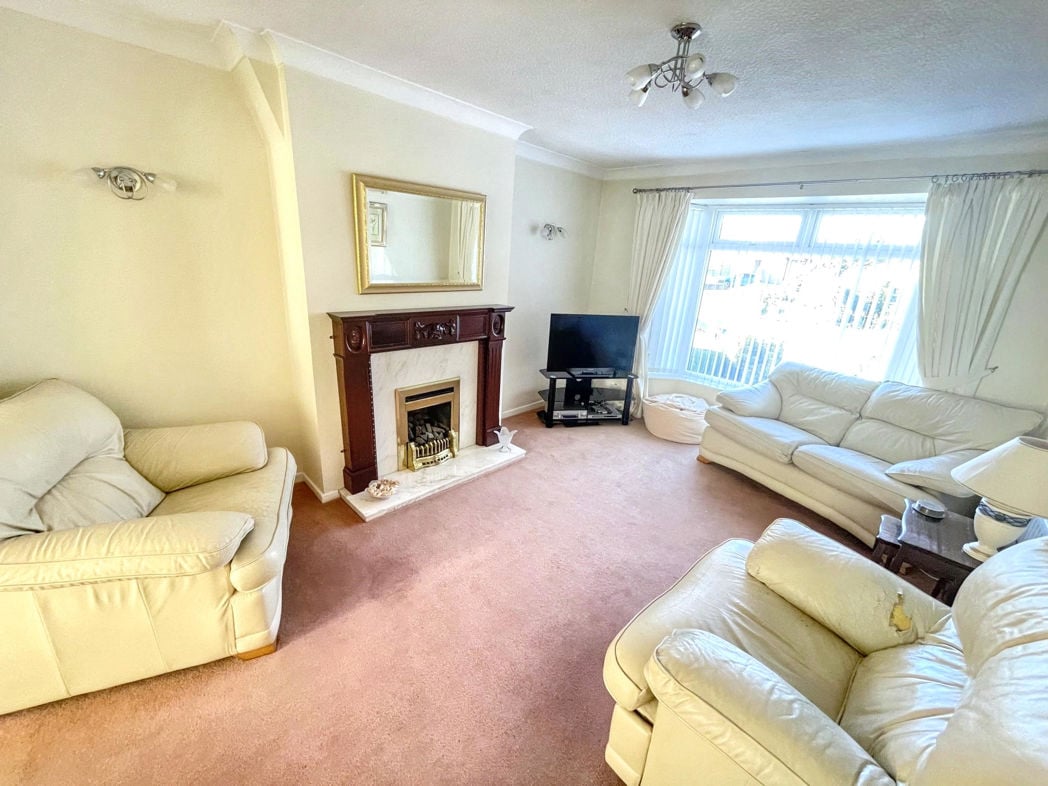 Property image 4 of 14