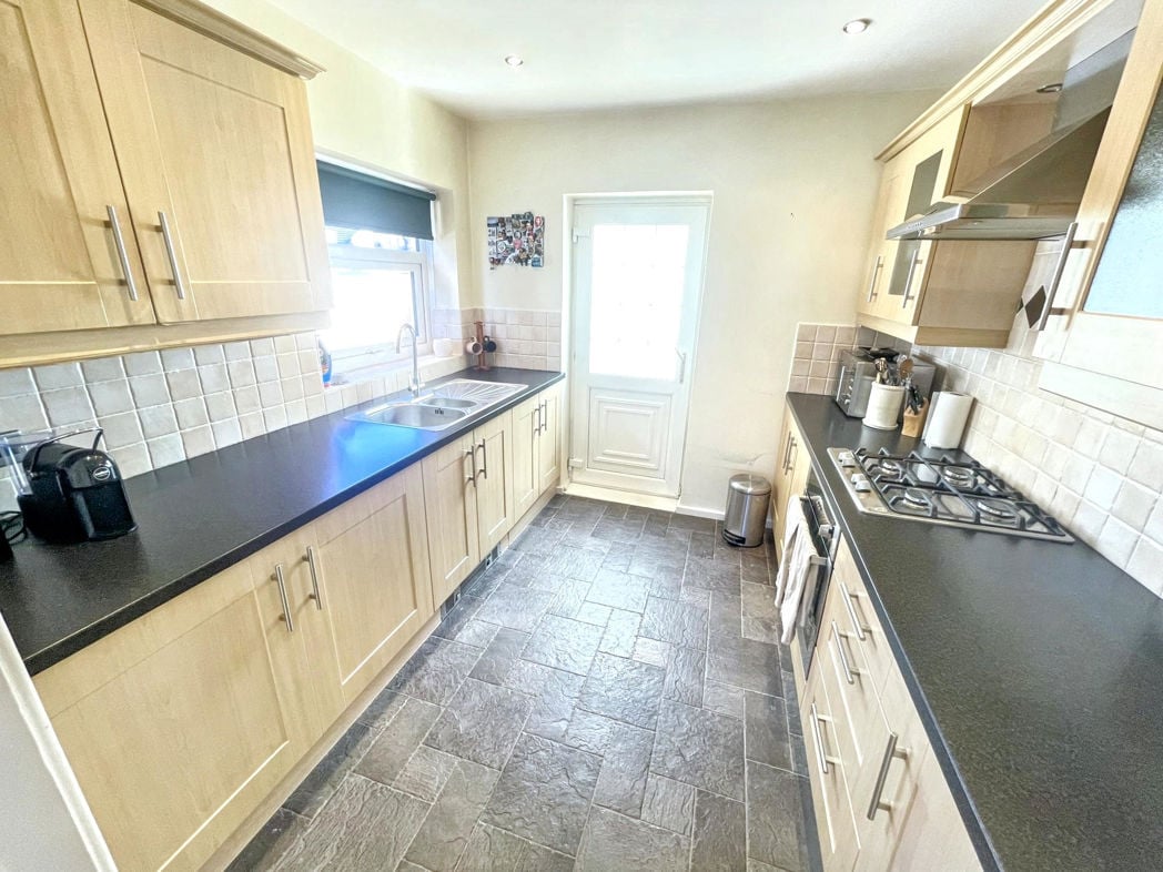 Property image 7 of 14