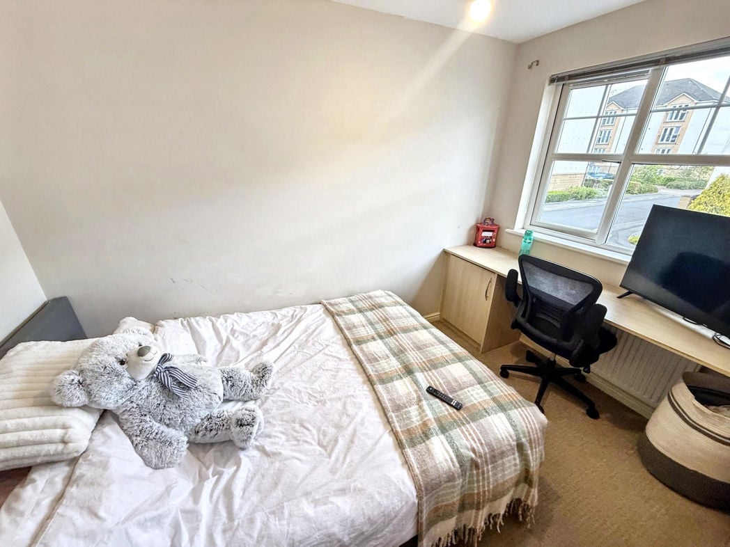 Property image 7 of 13