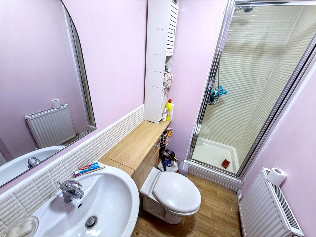 Property image 8 of 13