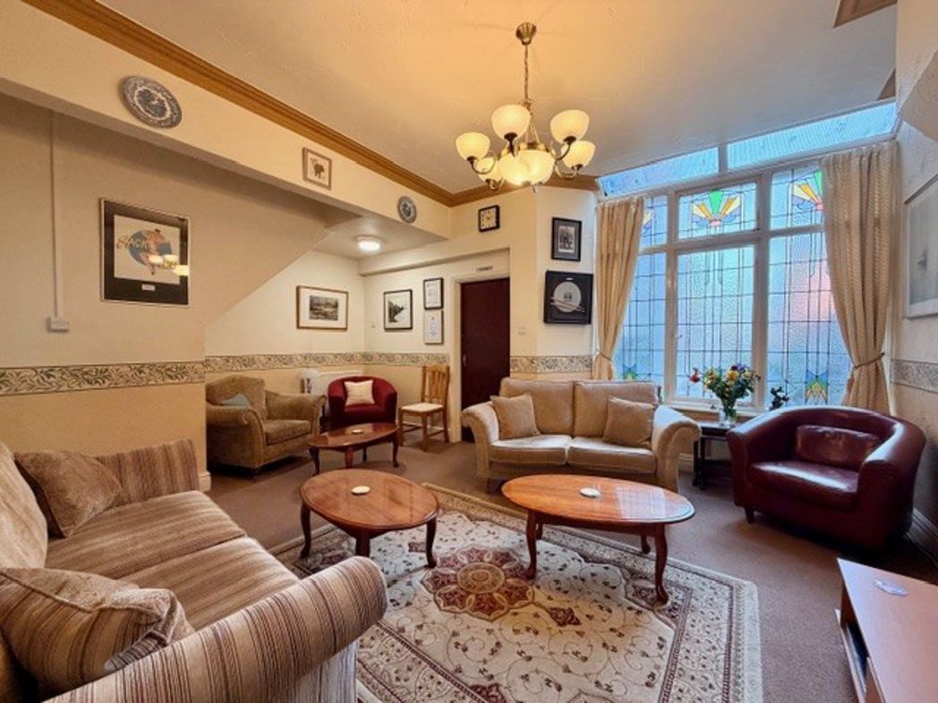 Property image 2 of 19