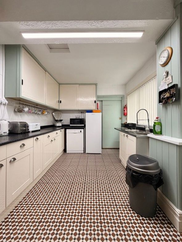 Property image 18 of 19