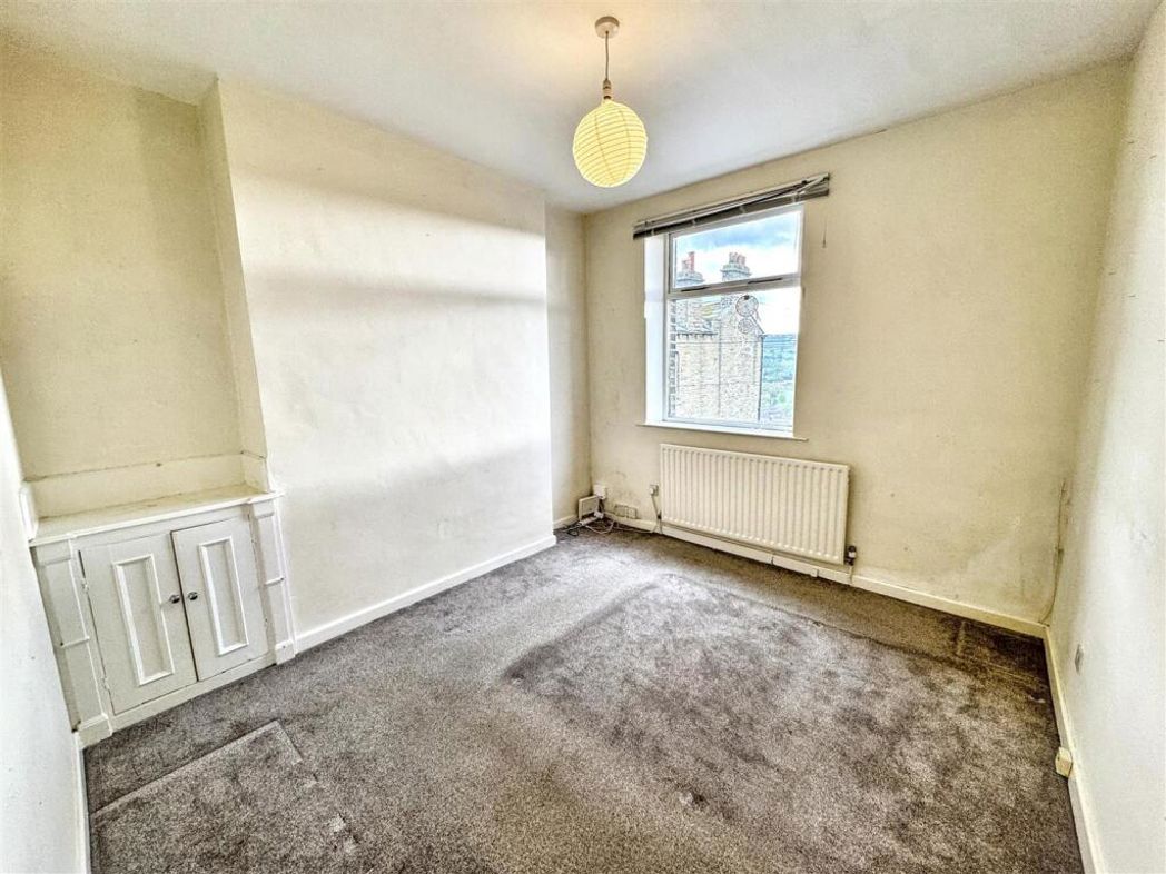 Property image 3 of 14