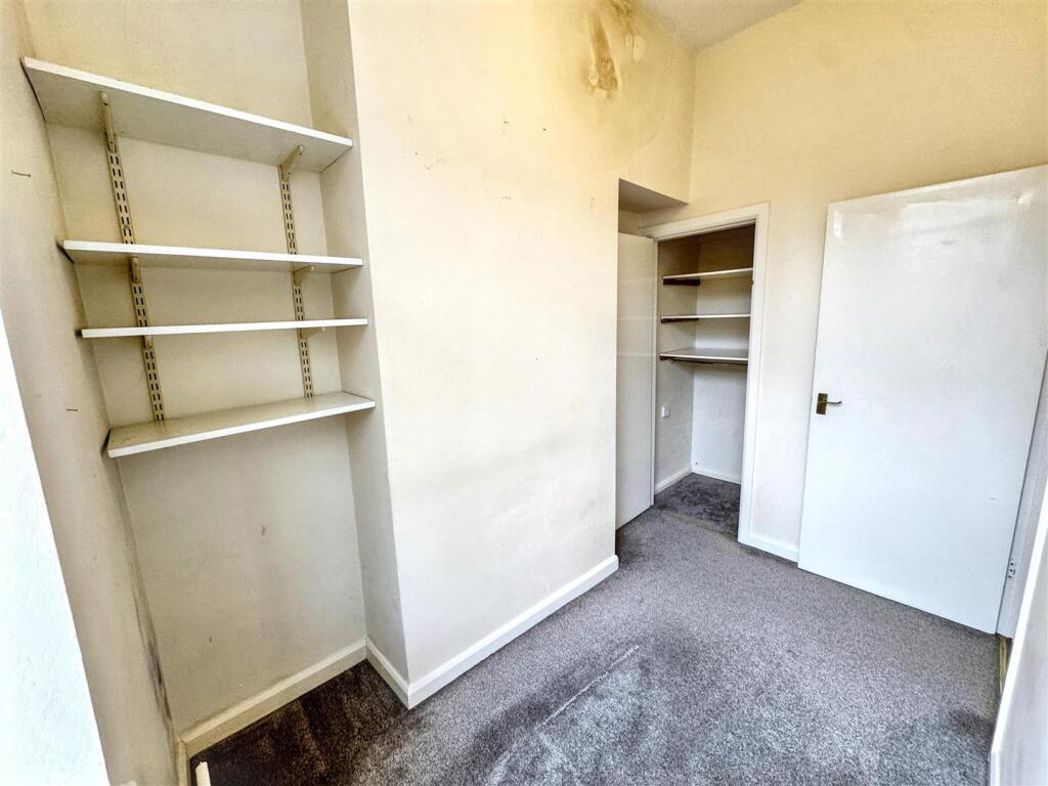 Property image 8 of 14