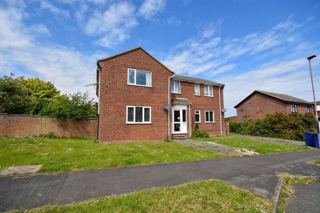 Property image 8 of 8