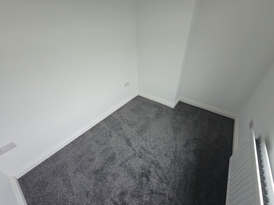 Property image 10 of 12