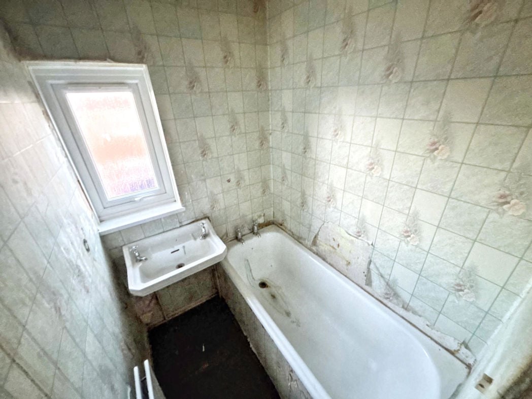 Property image 17 of 18