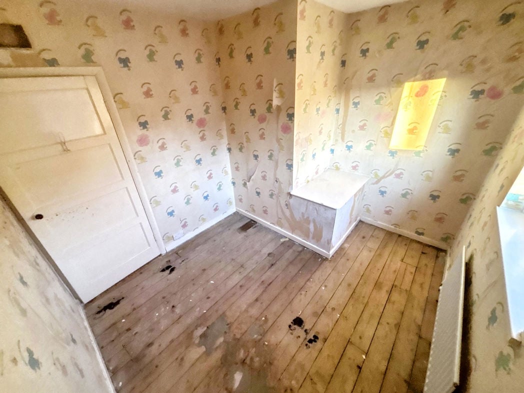 Property image 14 of 18