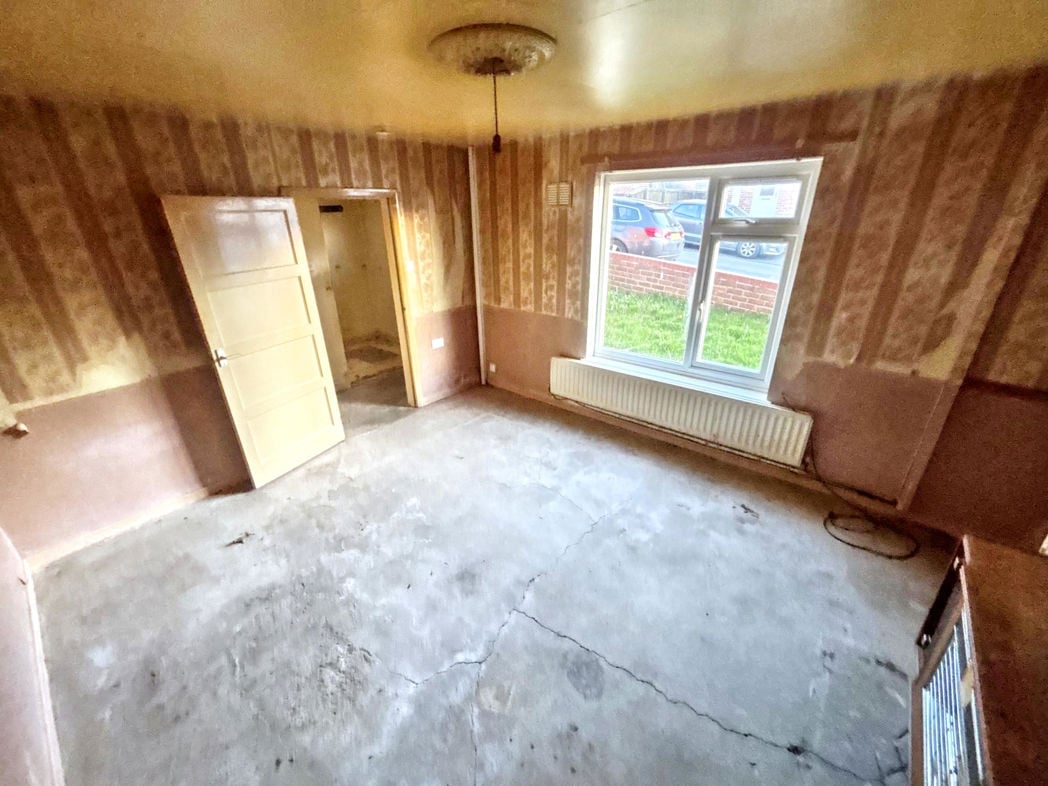 Property image 4 of 18