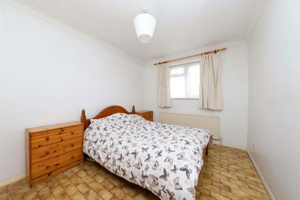 Property image 5 of 6