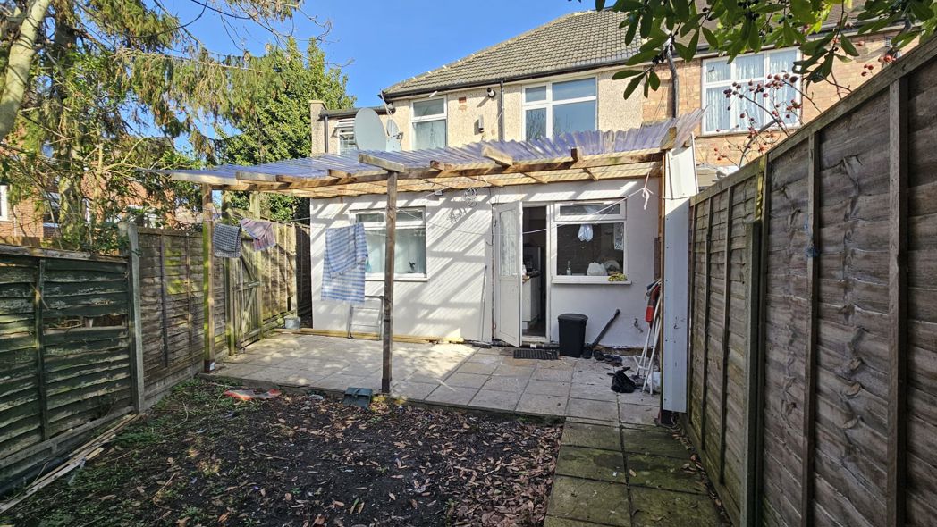 Property image 9 of 9