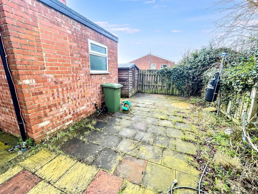 Property image 8 of 8