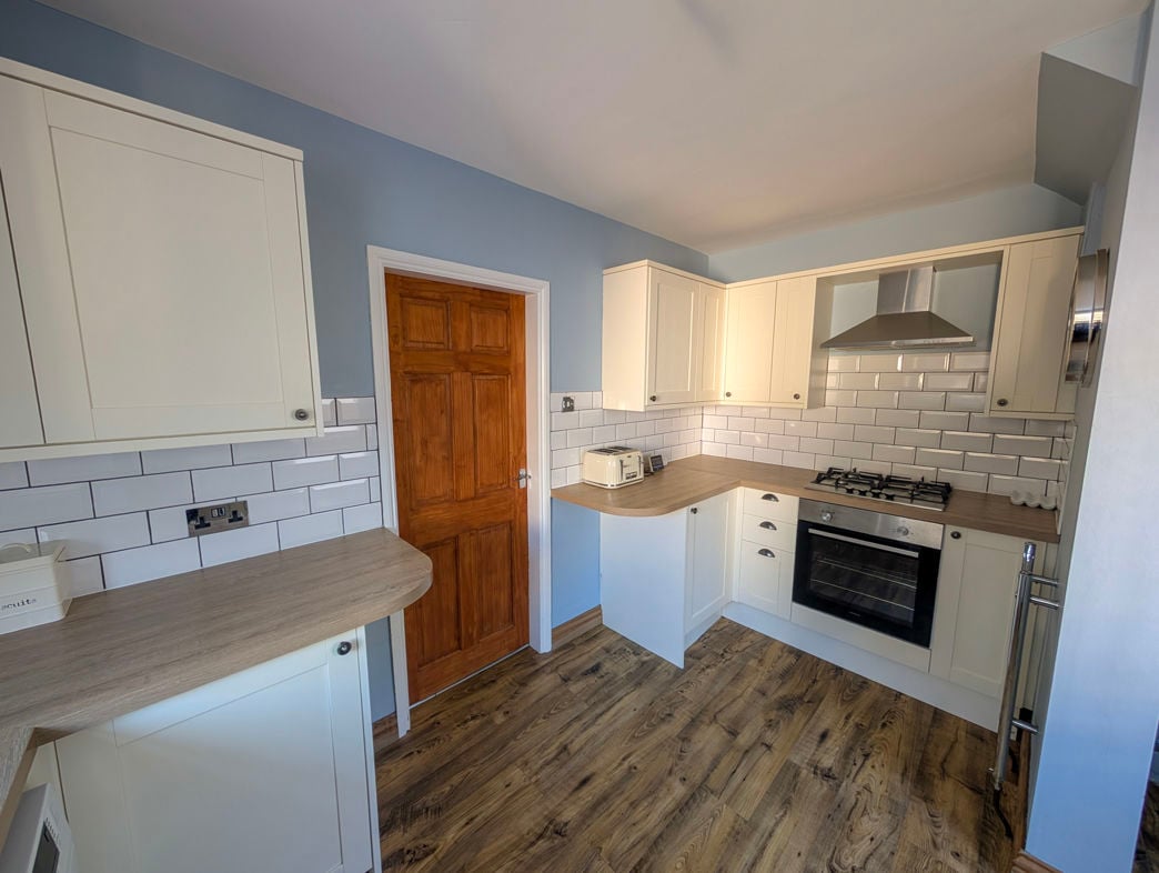 Property image 3 of 16