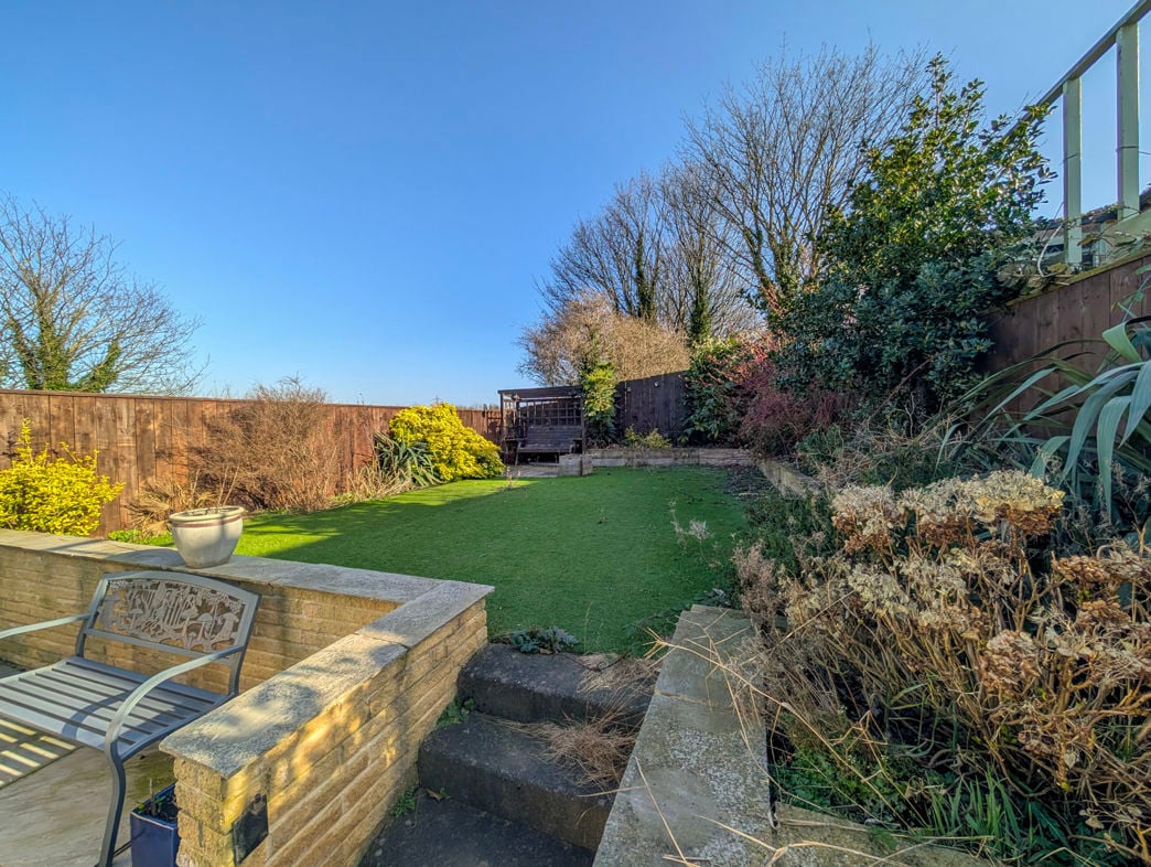 Property image 14 of 16