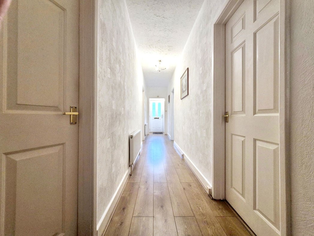 Entrance/Hallway