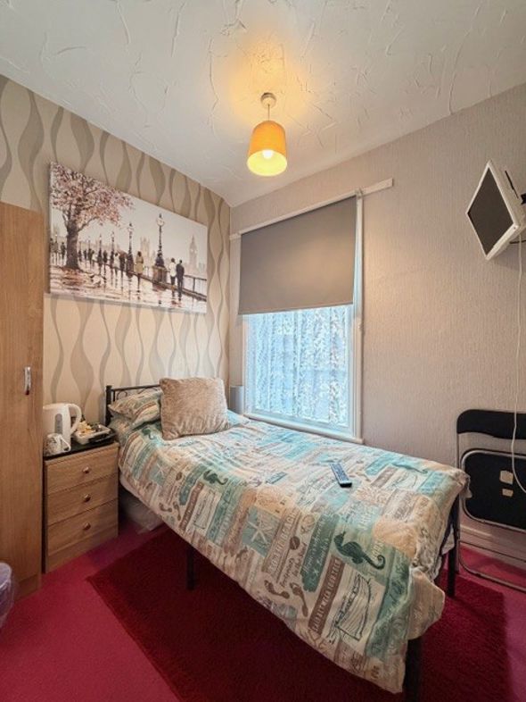 Property image 12 of 30