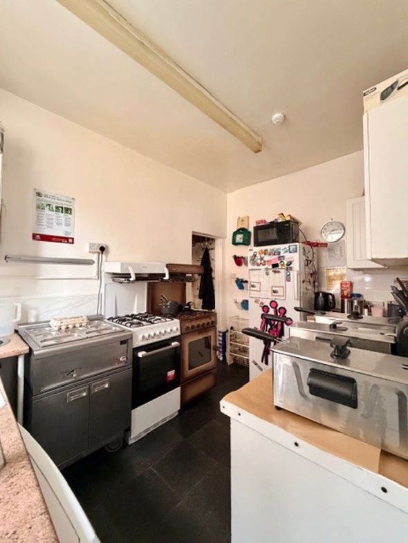 Property image 18 of 30