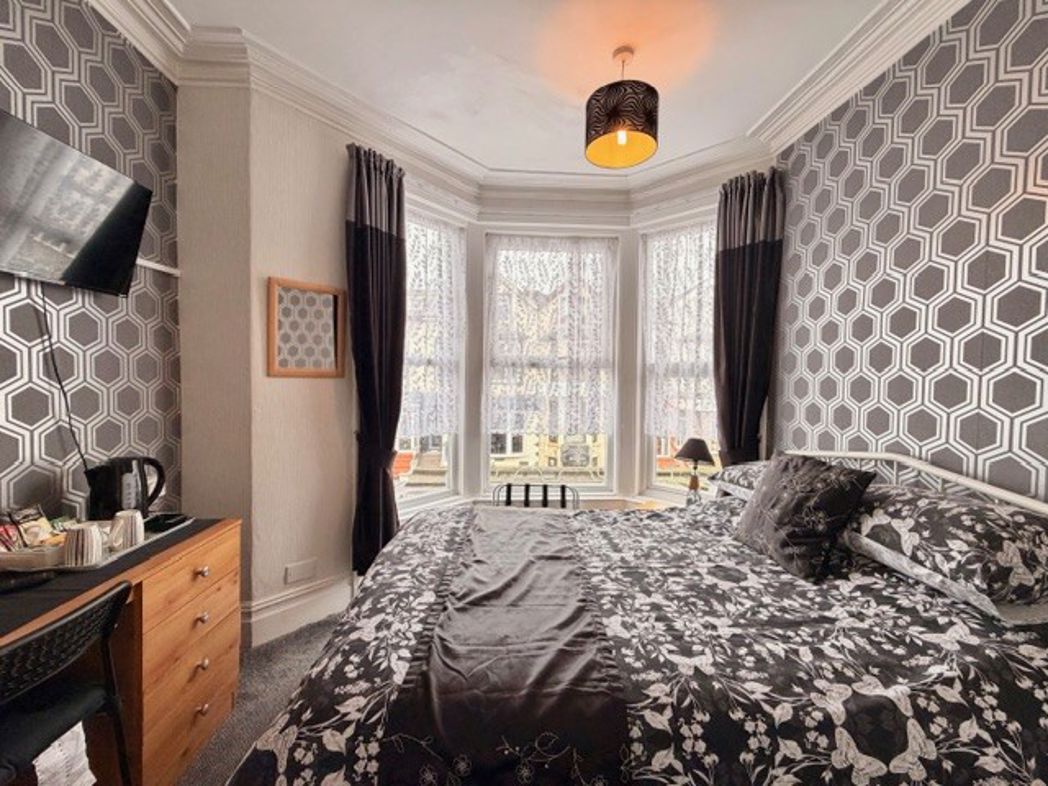 Property image 21 of 30