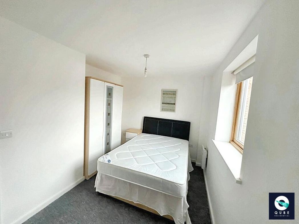 Property image 6 of 8