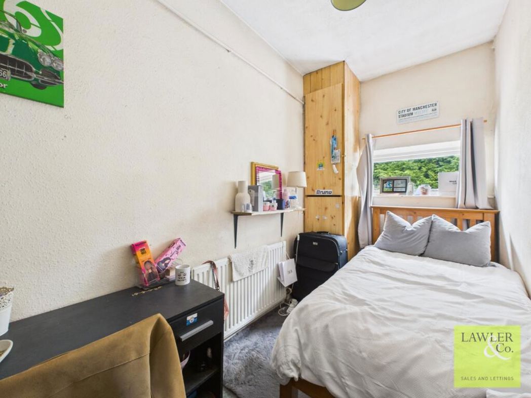 Property image 5 of 7