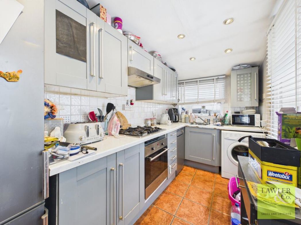 Property image 4 of 7