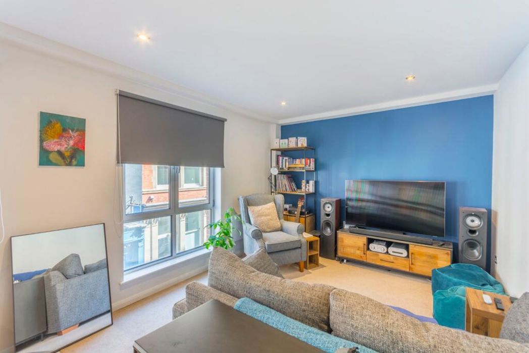 Property image 4 of 9