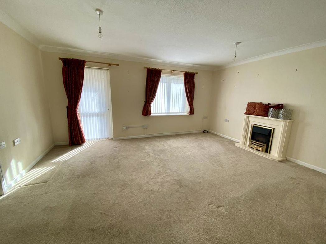 Property image 3 of 15