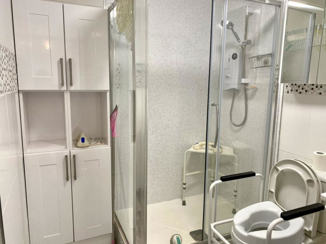 Property image 7 of 15